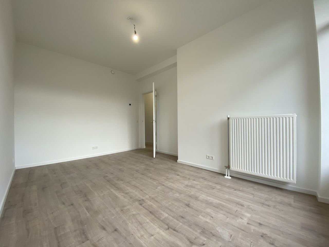 Gerenoveerd 4-kamer appartement (A+++) - Afbeelding 11