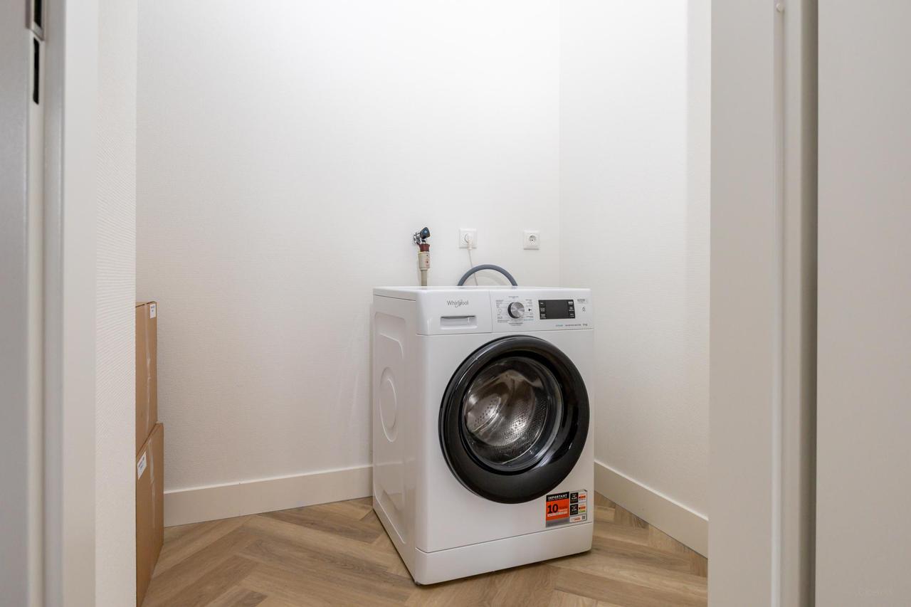 New short-stay apartment near Tilburg Station - Image 15