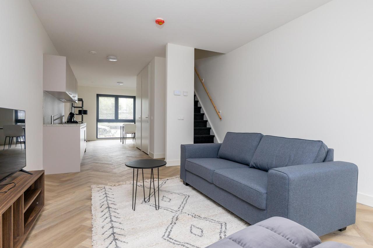 New short-stay apartment near Tilburg Station - Image 5