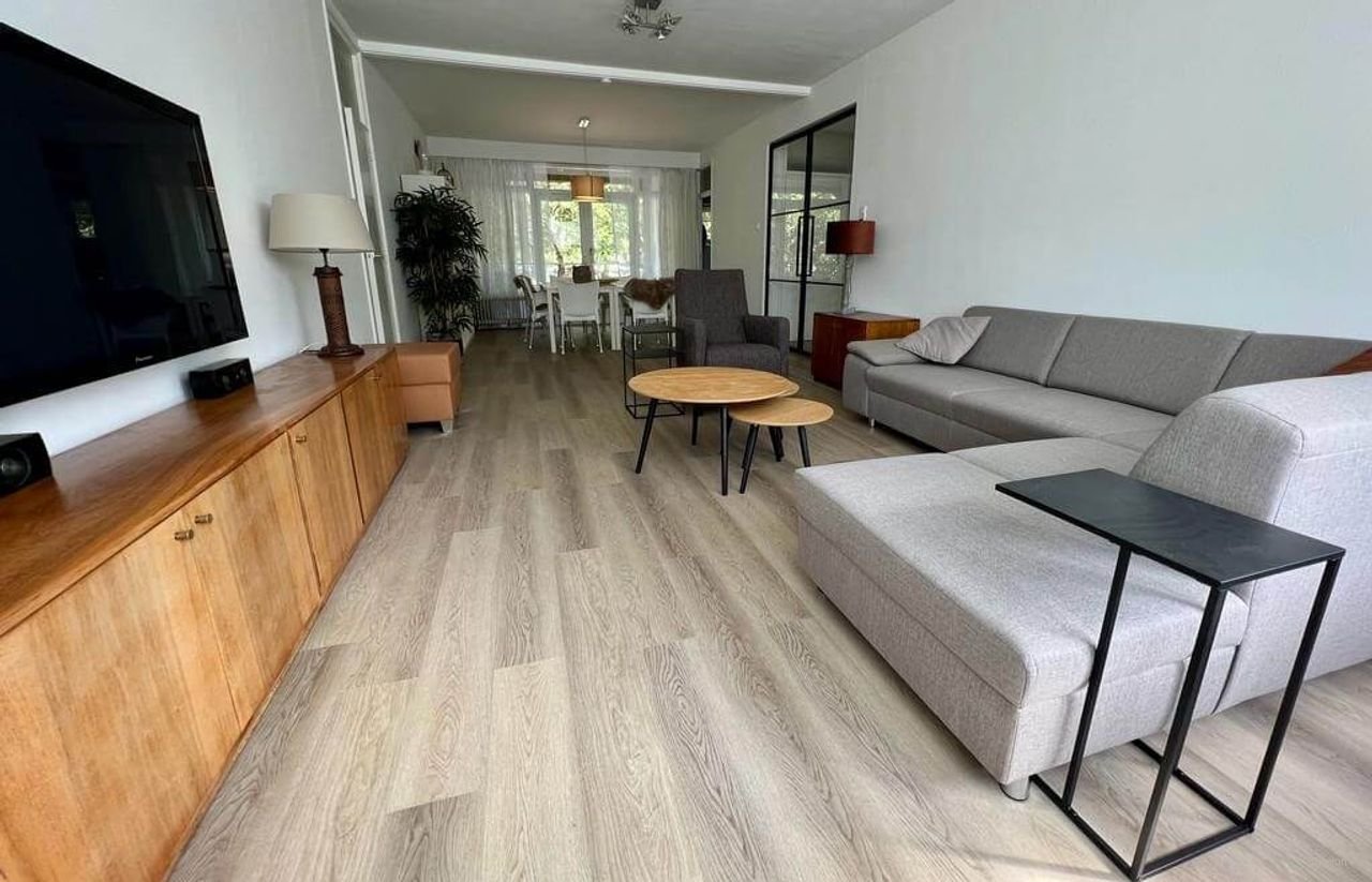 Gemeubileerd 4-slaapkamer appartement in Amstelveen - Afbeelding 4