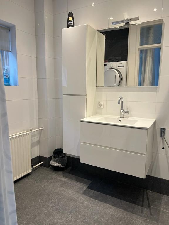Gemeubileerd 4-slaapkamer appartement in Amstelveen - Afbeelding 13