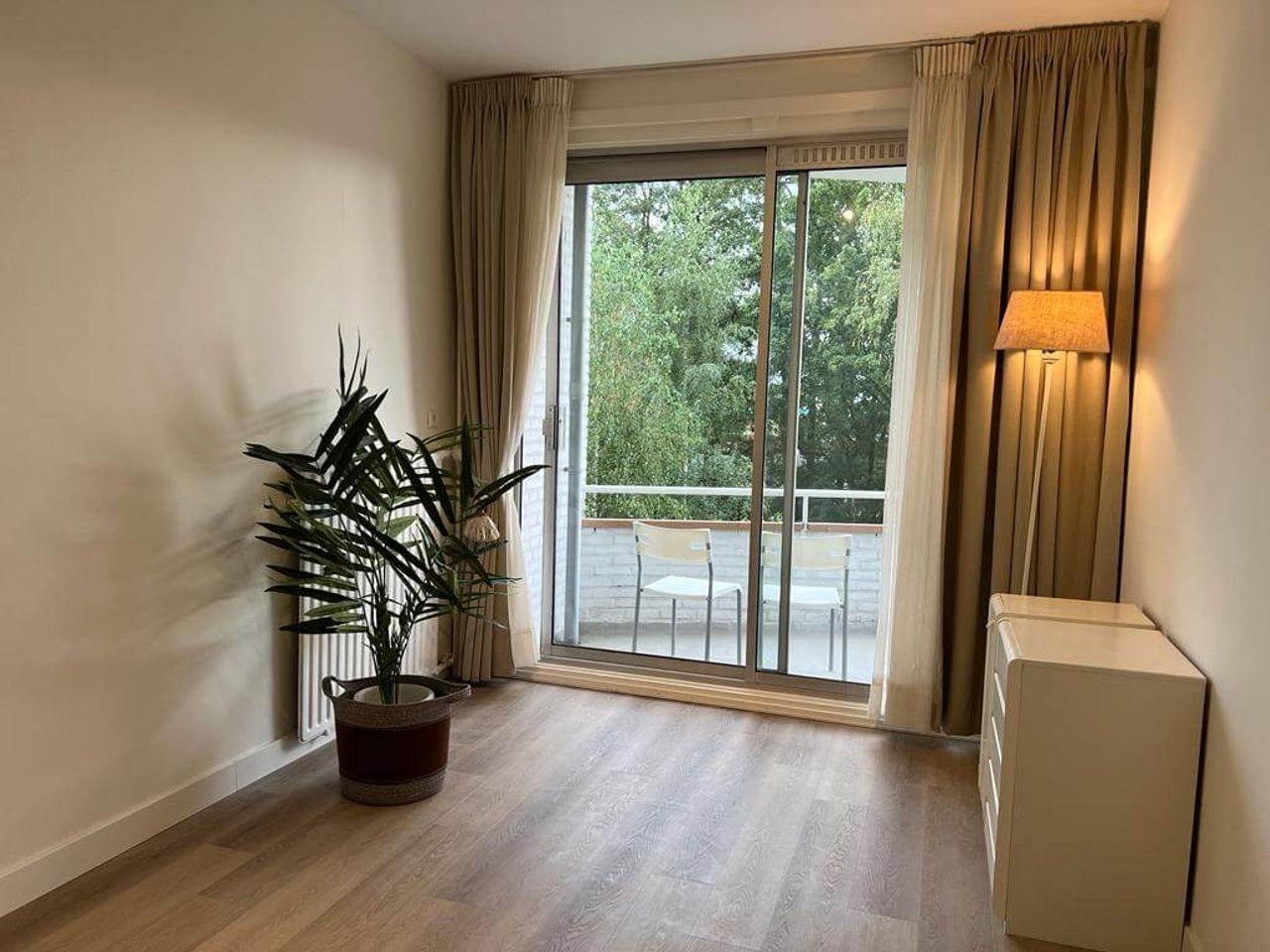 Gemeubileerd 4-slaapkamer appartement in Amstelveen - Afbeelding 9