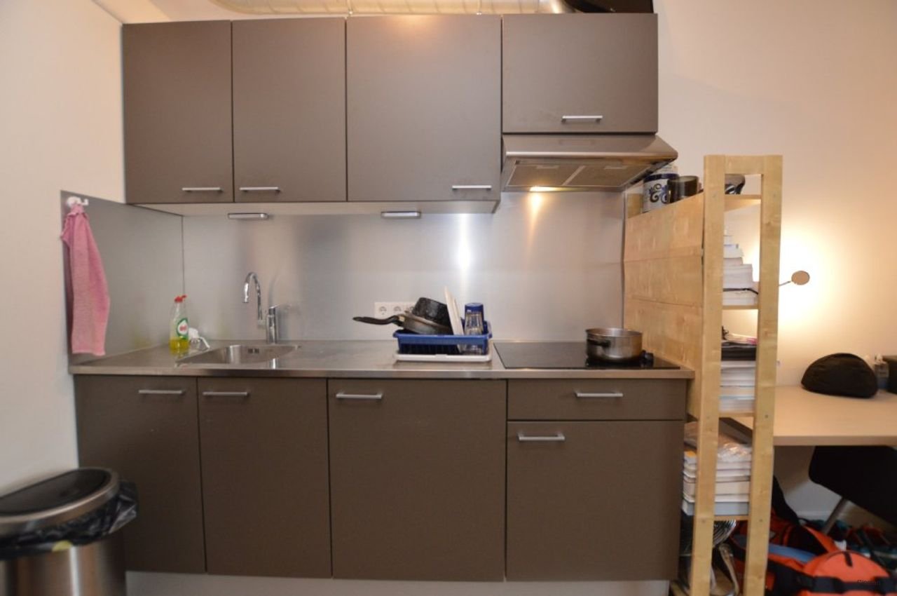 Studio with terrace on the canal - Image 6