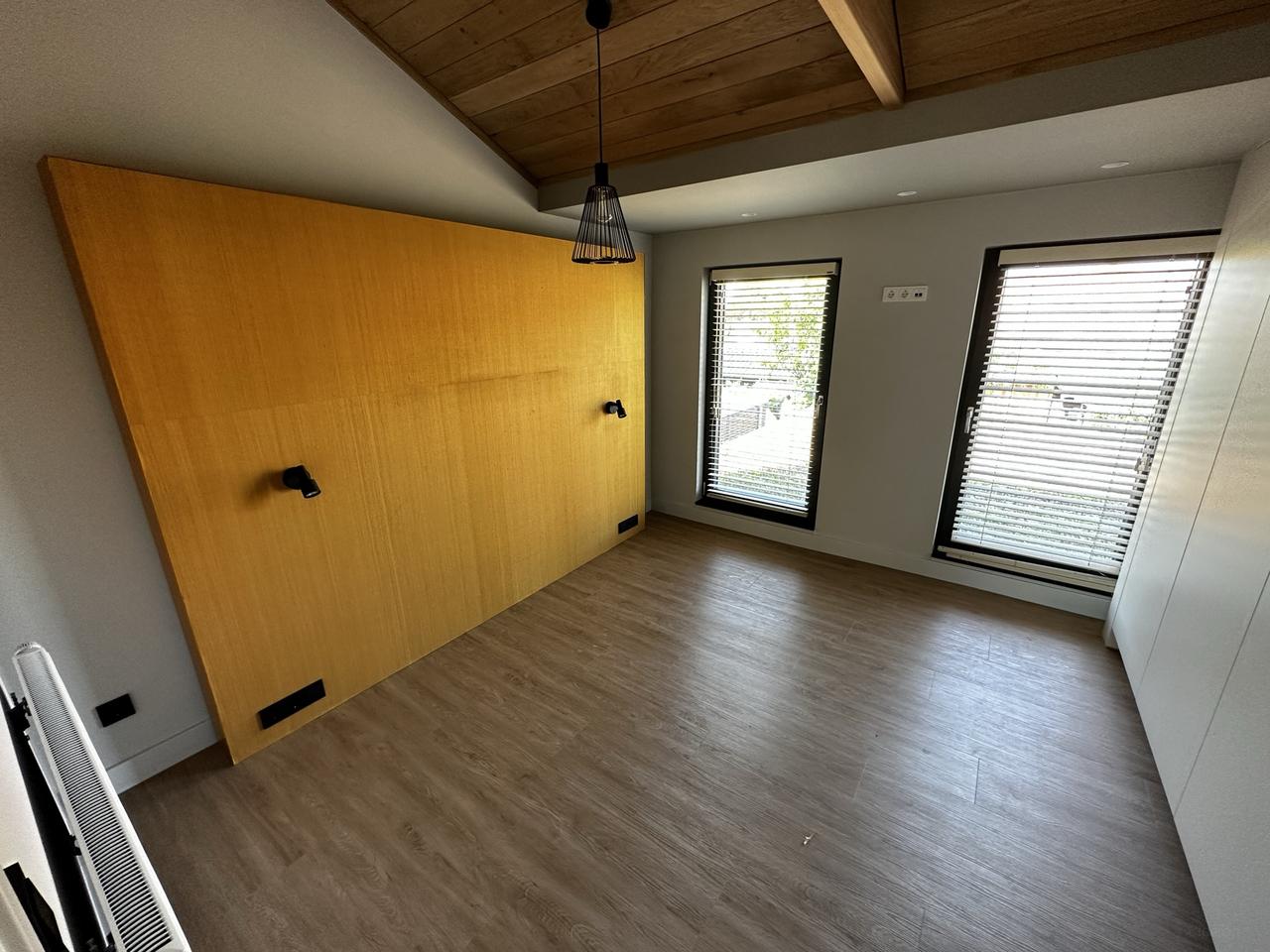 Luxe hoekwoning met tuin in Hogeland - Afbeelding 10