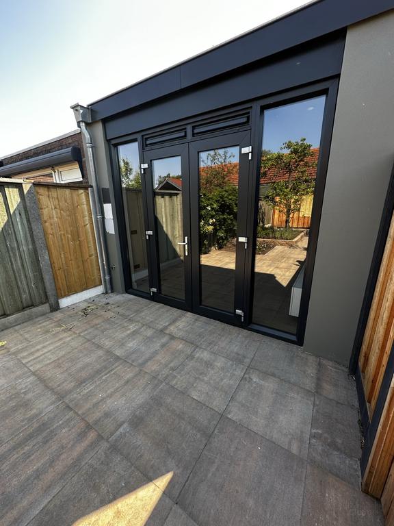 Luxe hoekwoning met tuin in Hogeland - Afbeelding 26
