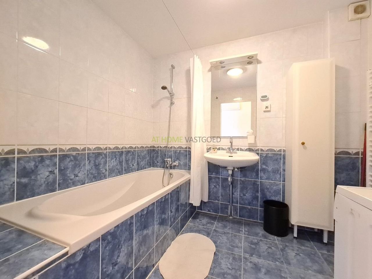 Gemeubileerd appartement met balkon achter Rotterdam Centraal - Afbeelding 15