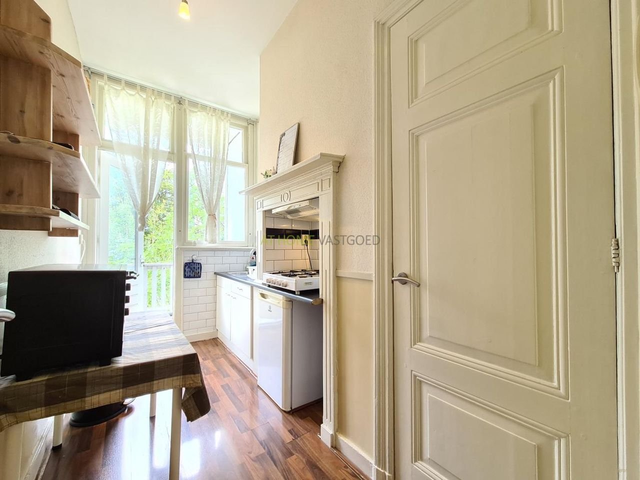 Gemeubileerd appartement met balkon achter Rotterdam Centraal - Afbeelding 12