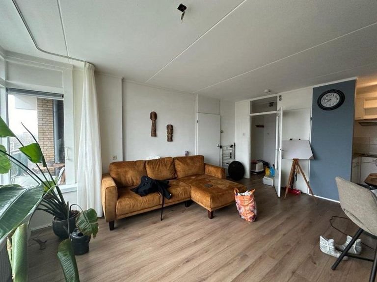 Gerenoveerd appartement met balkon in De Wijert - Afbeelding 4