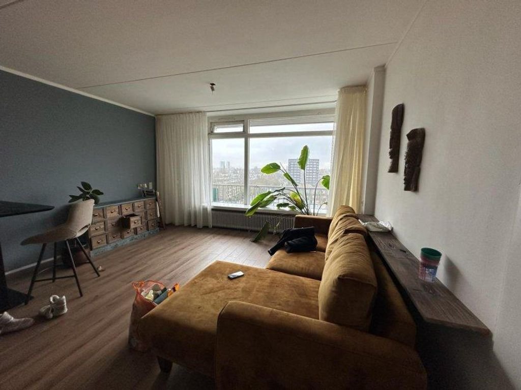 Gerenoveerd appartement met balkon in De Wijert - Afbeelding 2