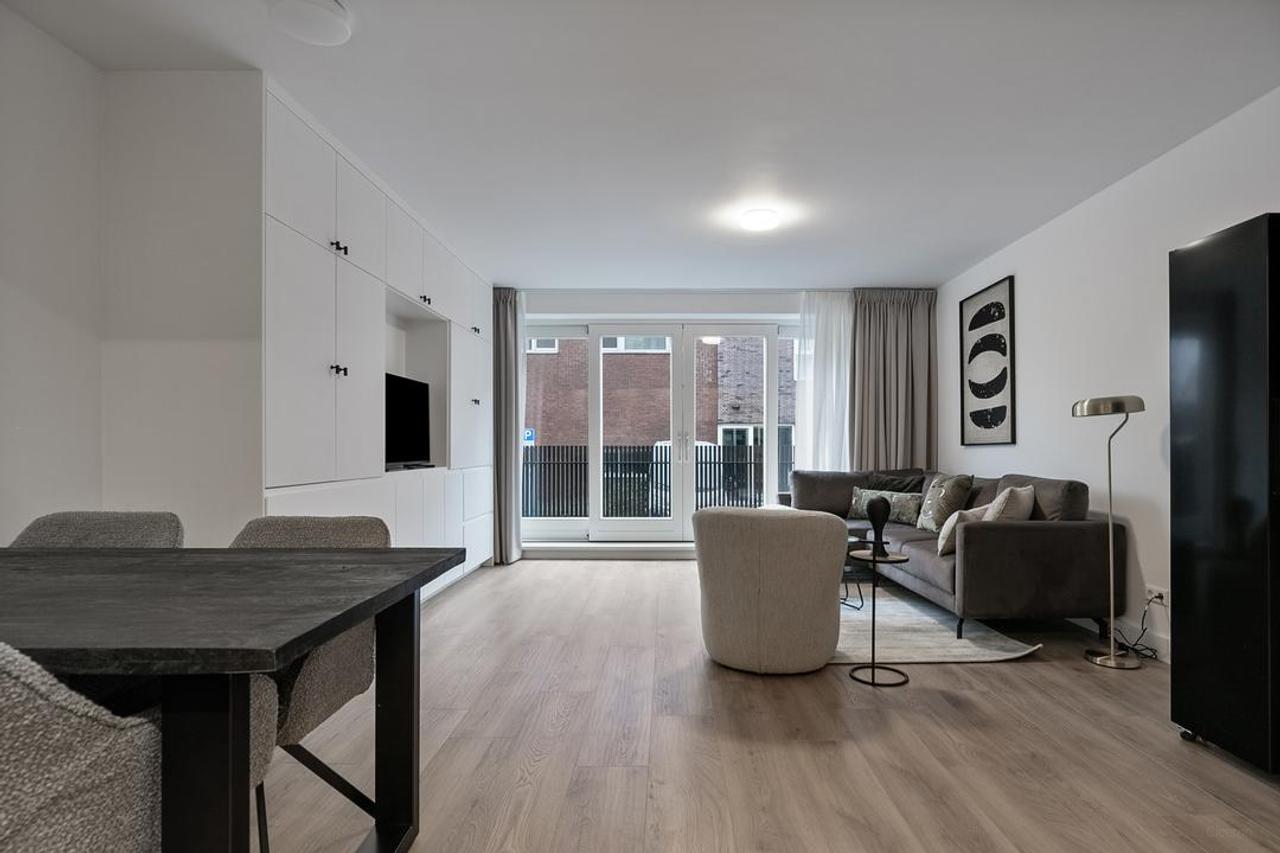 Gemeubileerd 3-kamerappartement - Afbeelding 3
