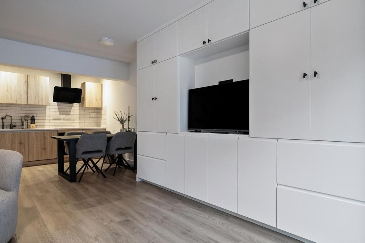 Gemeubileerd 3-kamerappartement - Afbeelding 8