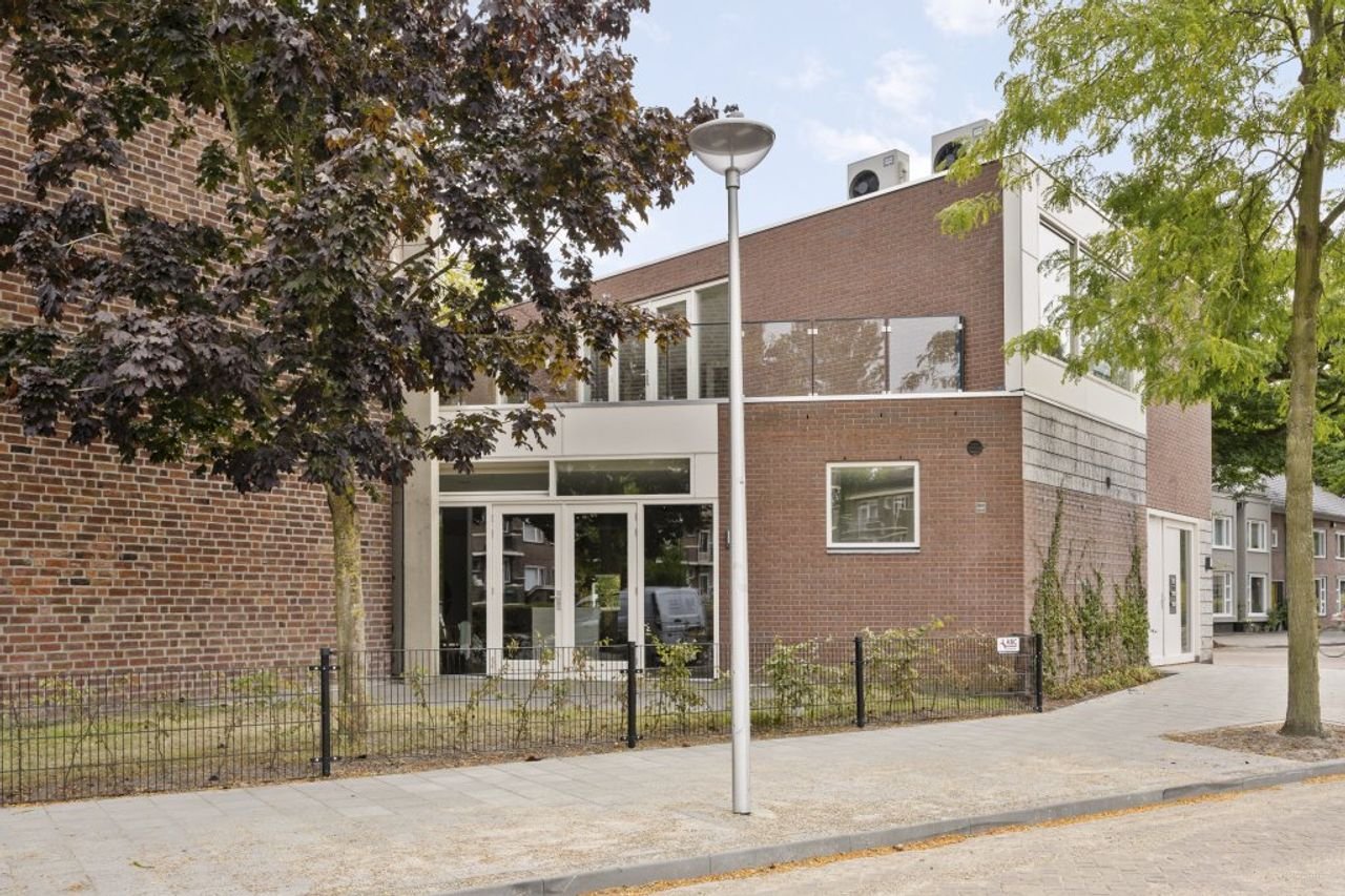 Wonen in een kerk aan het Frederik Hendrikplein - Afbeelding 3
