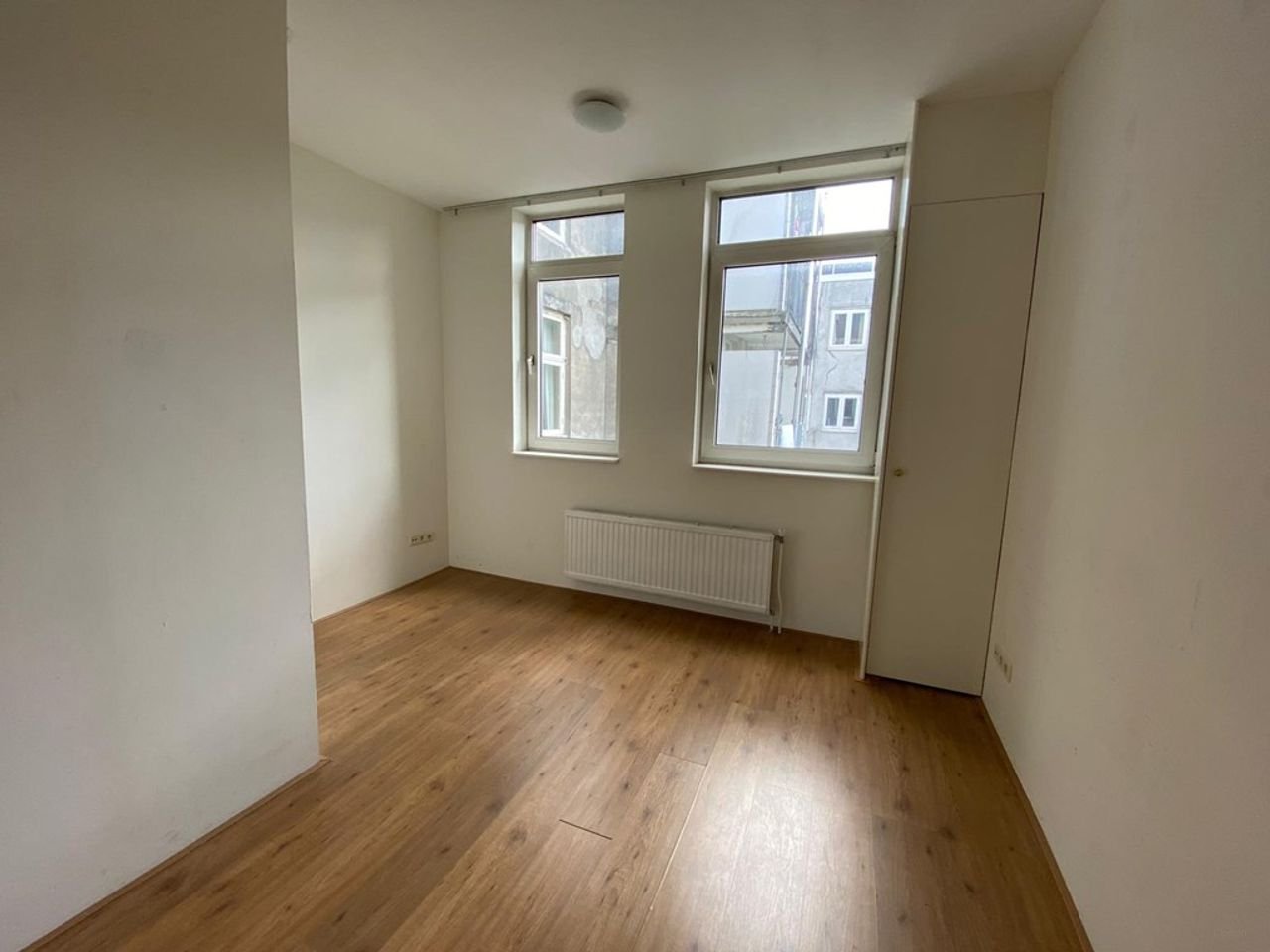 Licht appartement in De Baarsjes (2 slaapkamers) - Afbeelding 10