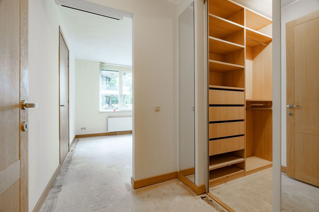 Spacious living (228m²) facing the Arboretum - Image 23