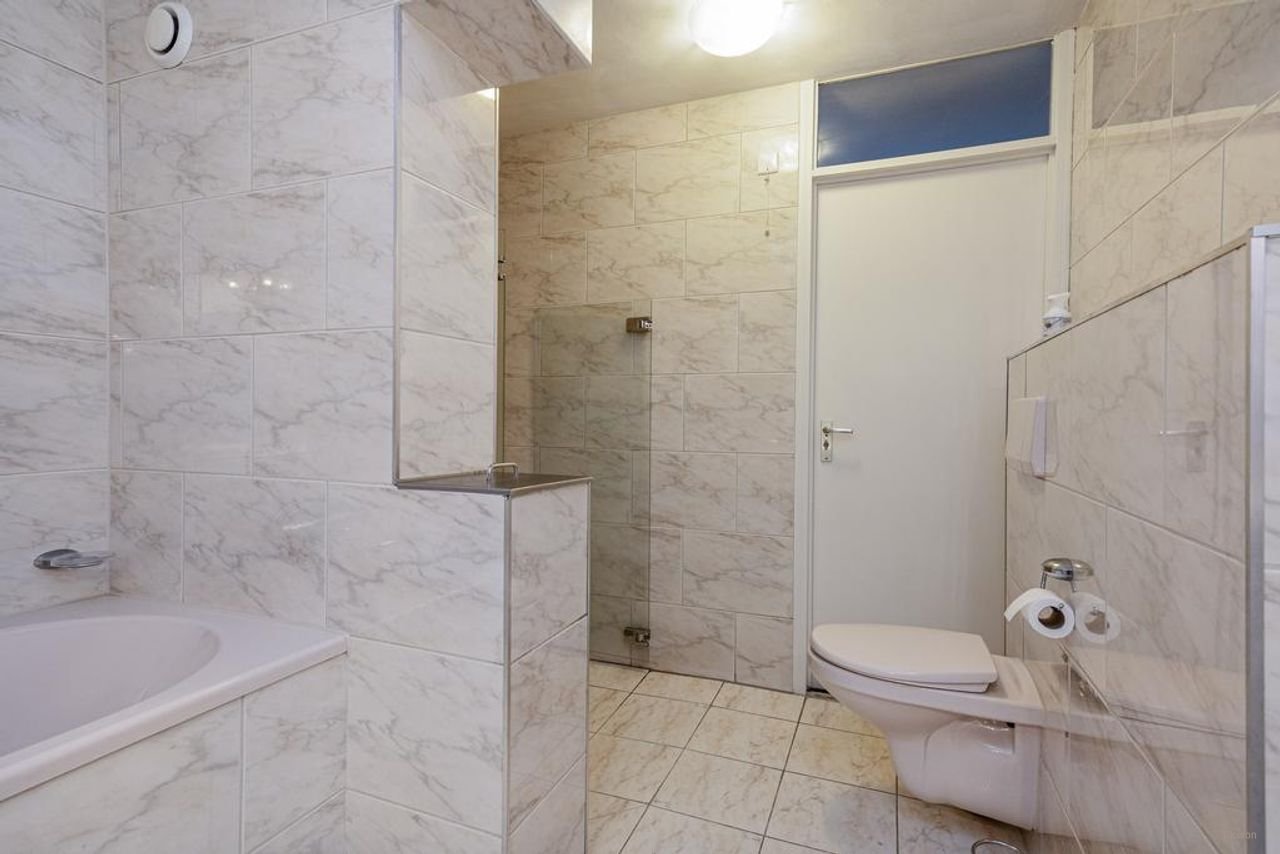 Spacious house in Bergermeer with garage - Image 31