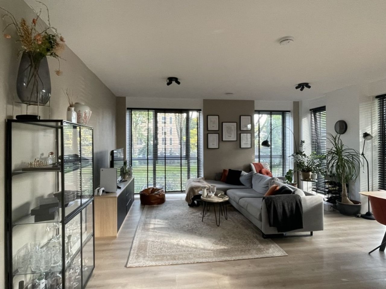 Riant 4-kamer appartement in Tuindorp-Oost - Afbeelding 2