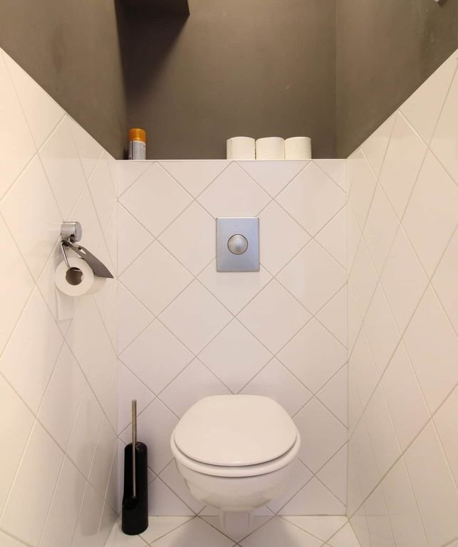 Tuindorp Maisonette: 3 Bedrooms - Image 6