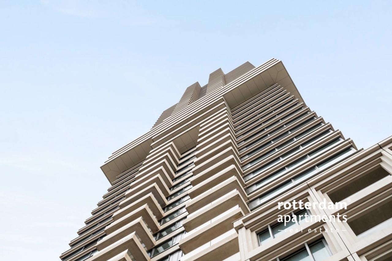 Wonen op de 38e verdieping in Rotterdam - Afbeelding 1