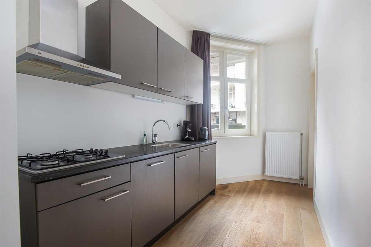 3-kamer studentenwoning in de Pijp - Afbeelding 7