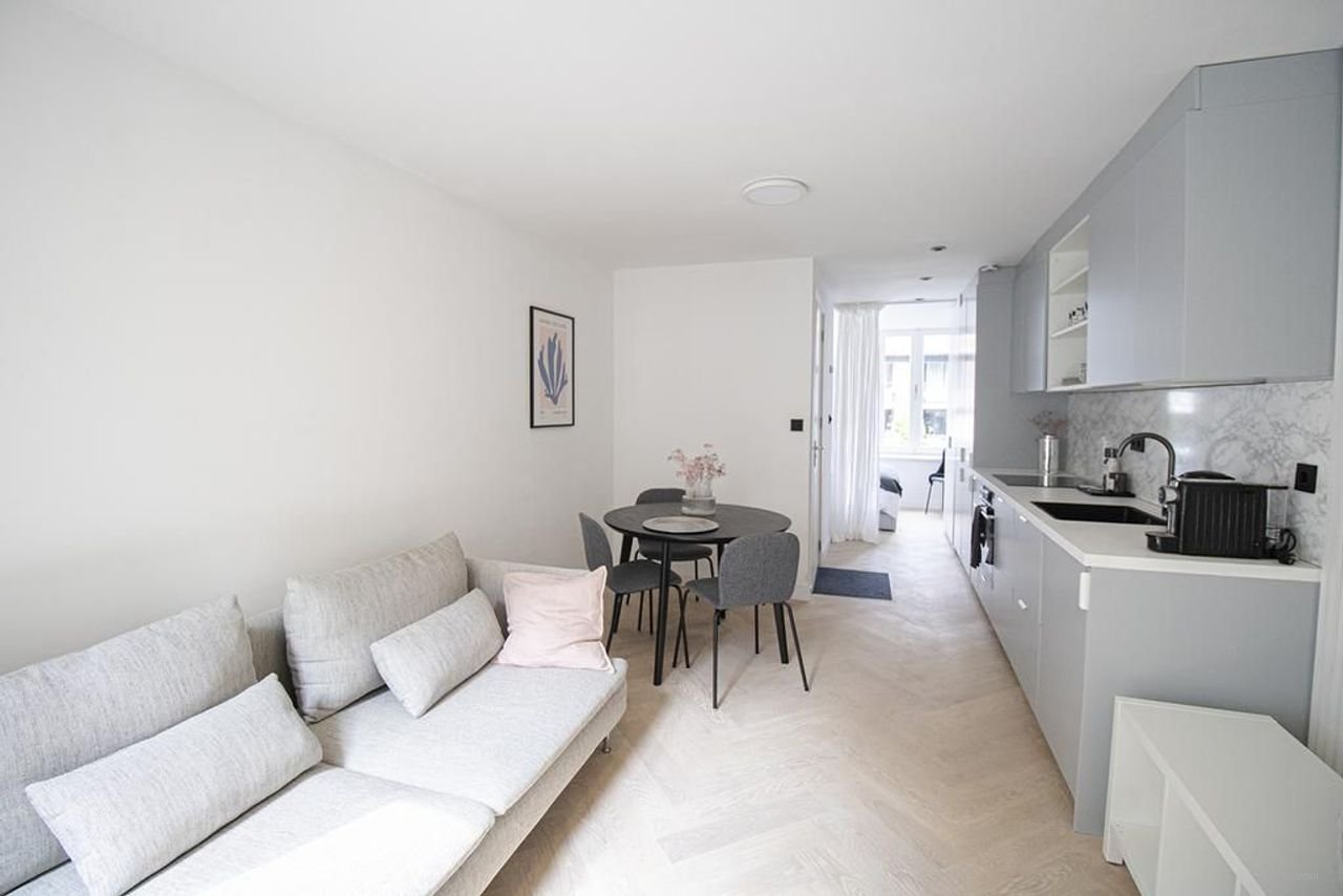 Stijlvolle studio aan de Lijnbaansgracht - Afbeelding 2