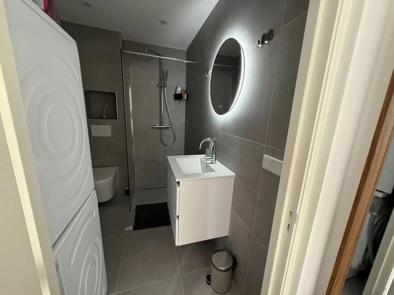 Short-stay appartement met balkon - Afbeelding 12