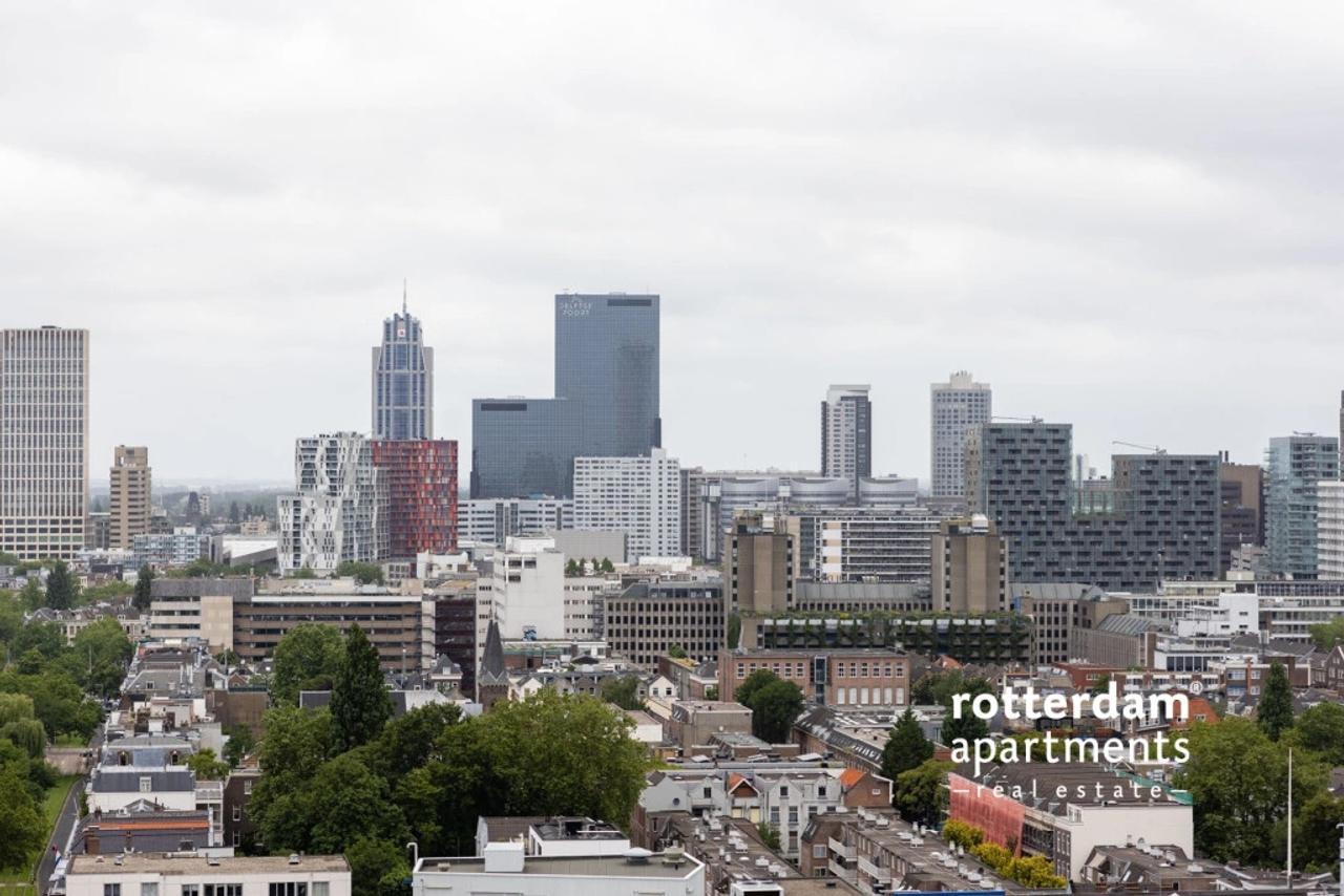 Skylinezicht vanuit je 3-slaapkamerappartement - Afbeelding 22