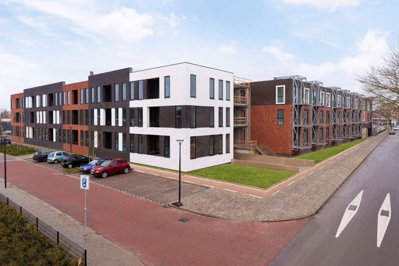 New apartment with balcony in Enschede - Image 11