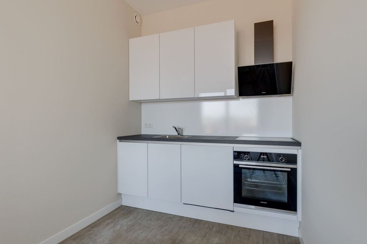 New apartment with balcony in Enschede - Image 2