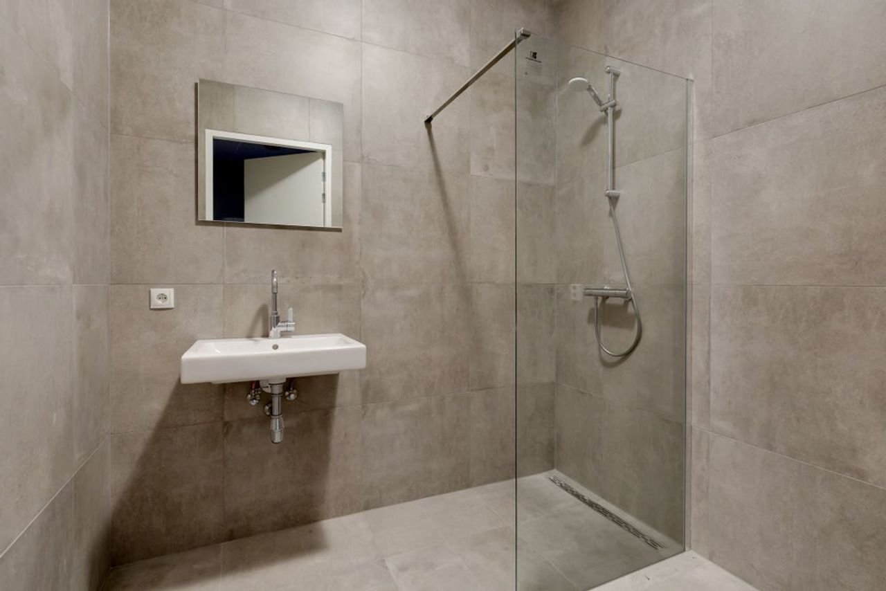 New apartment with balcony in Enschede - Image 3