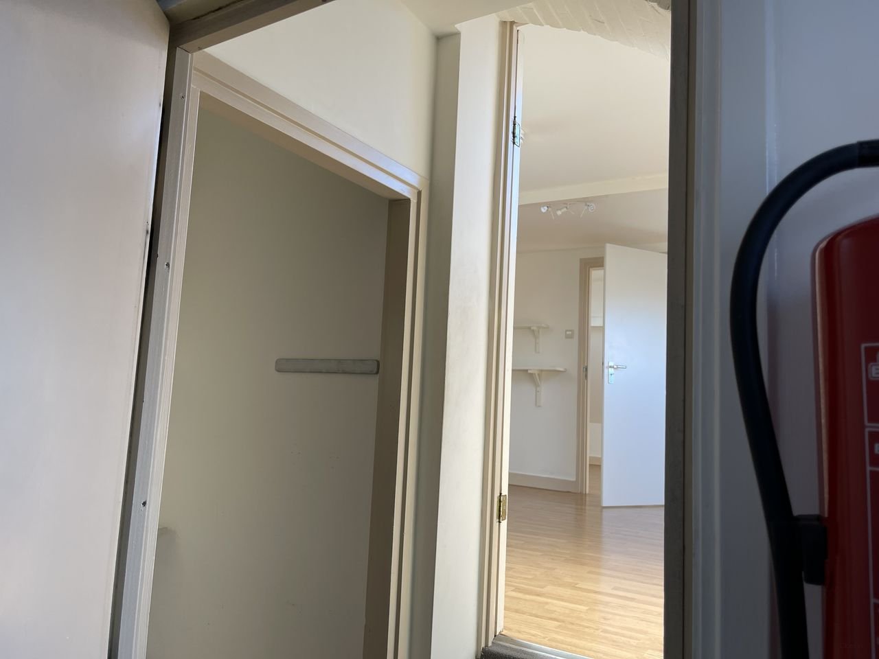 Licht 2-kamer appartement aan de Twijnstraat - Afbeelding 2