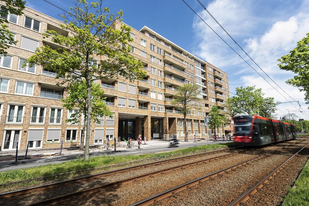 Modern appartement met gezamenlijke tuin - Afbeelding 5