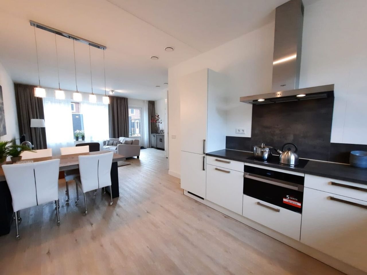 Gasloos wonen met tuin in Linne - Afbeelding 6