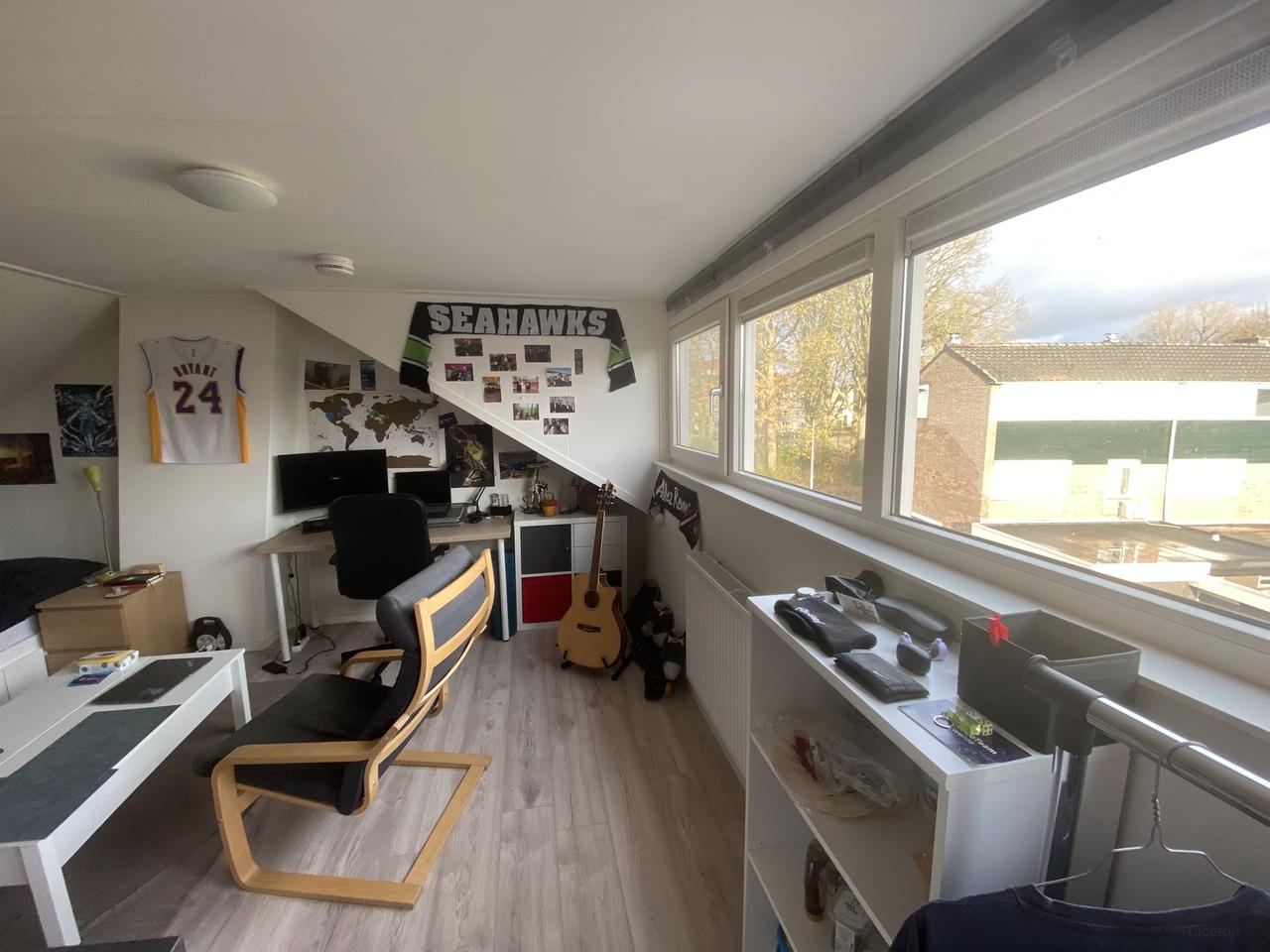 Studio with private bathroom near the UT - Image 2