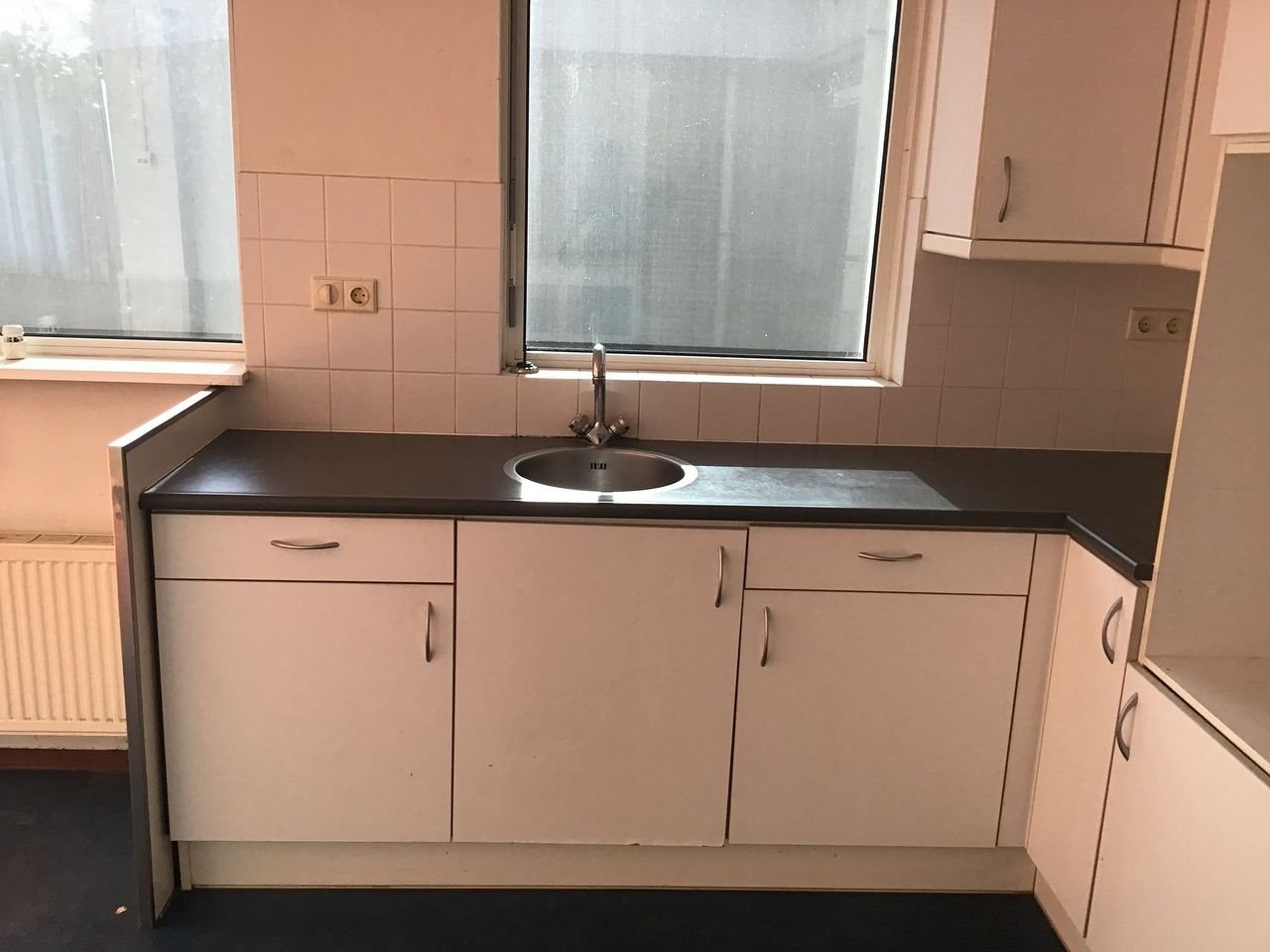 Affordable room (20m²) with garden - Image 4