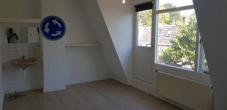 Spacious room near Stenden (18m²) - Image 6