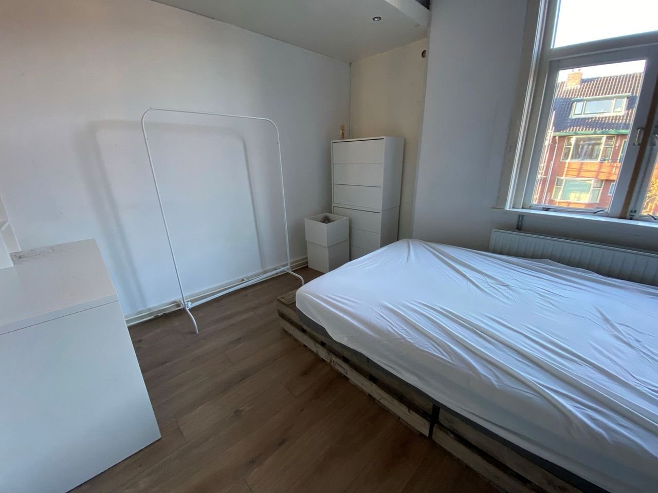 Kamer met balkon bij Noorderplantsoen - Afbeelding 4