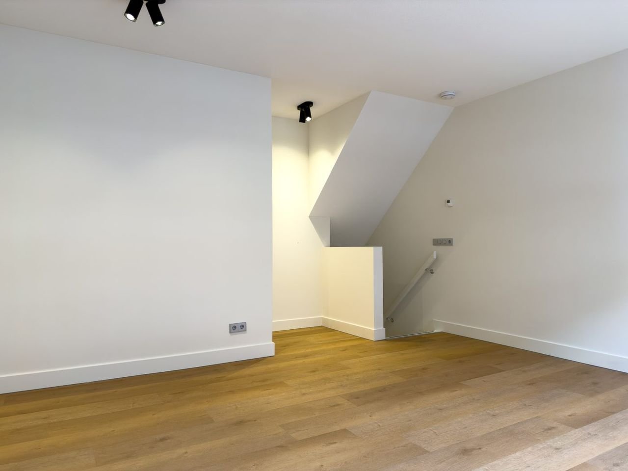 Gerenoveerd appartement met dakterras in hartje stad - Afbeelding 22