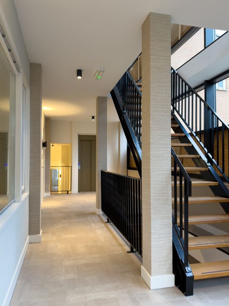 Gerenoveerd appartement met dakterras in hartje stad - Afbeelding 2