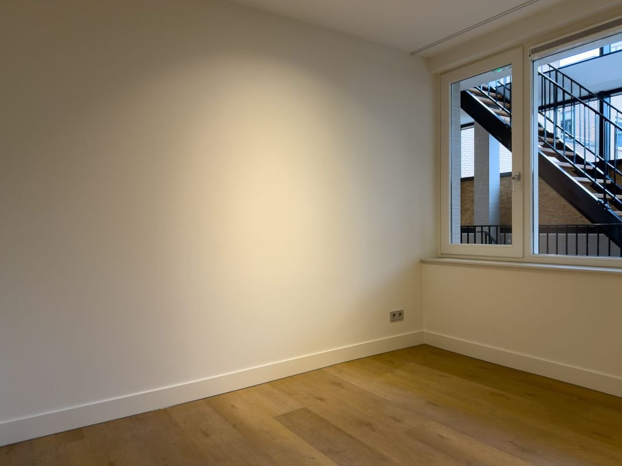 Gerenoveerd appartement met dakterras in hartje stad - Afbeelding 37