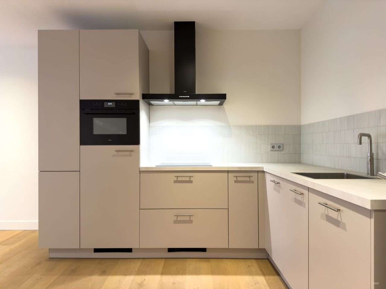 Gerenoveerd appartement met dakterras in hartje stad - Afbeelding 31