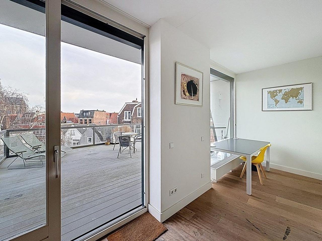 Gemeubileerd penthouse met dakterras in Haarlem - Afbeelding 11