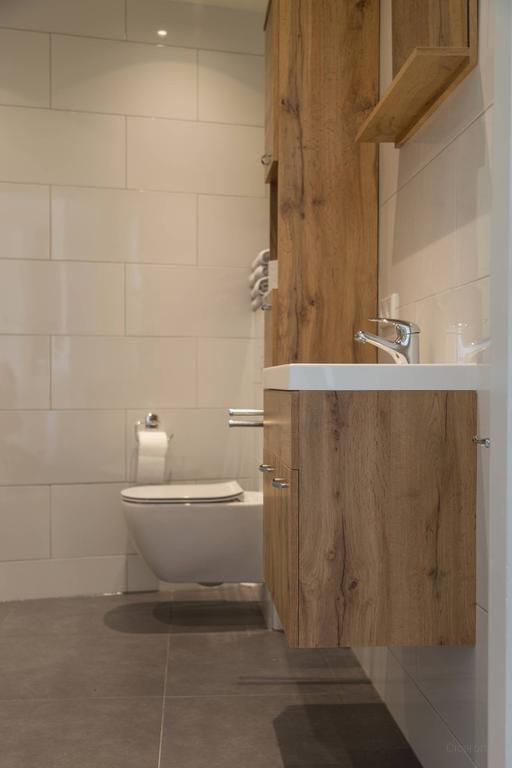 Renovated apartment with 30m² terrace - Image 21