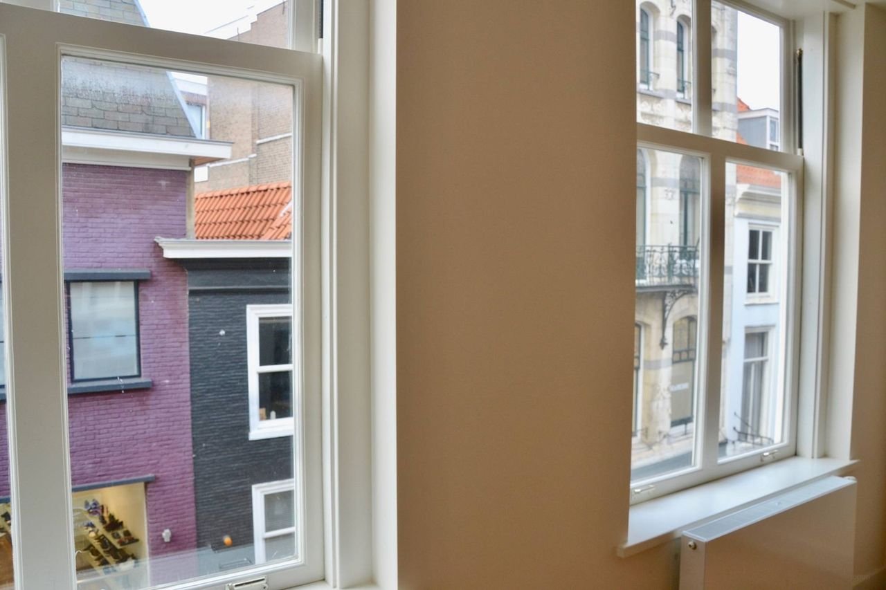 Luxe wonen aan de Hoogstraat met terras - Afbeelding 11