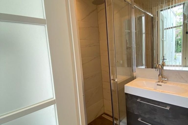 Gerenoveerd appartement aan de Keizersgracht - Afbeelding 12