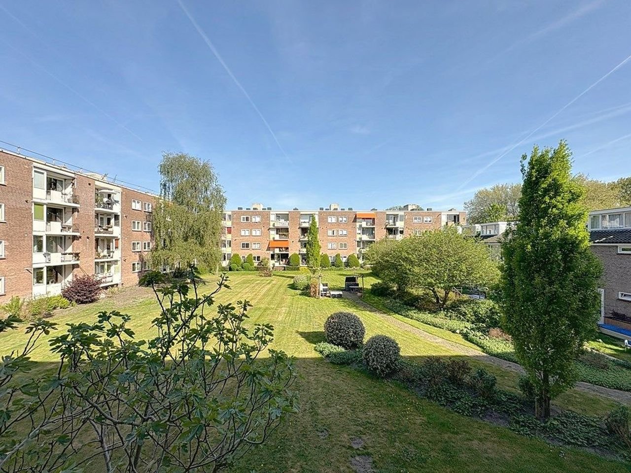 Bright apartment (105 m²) with two balconies - Image 20