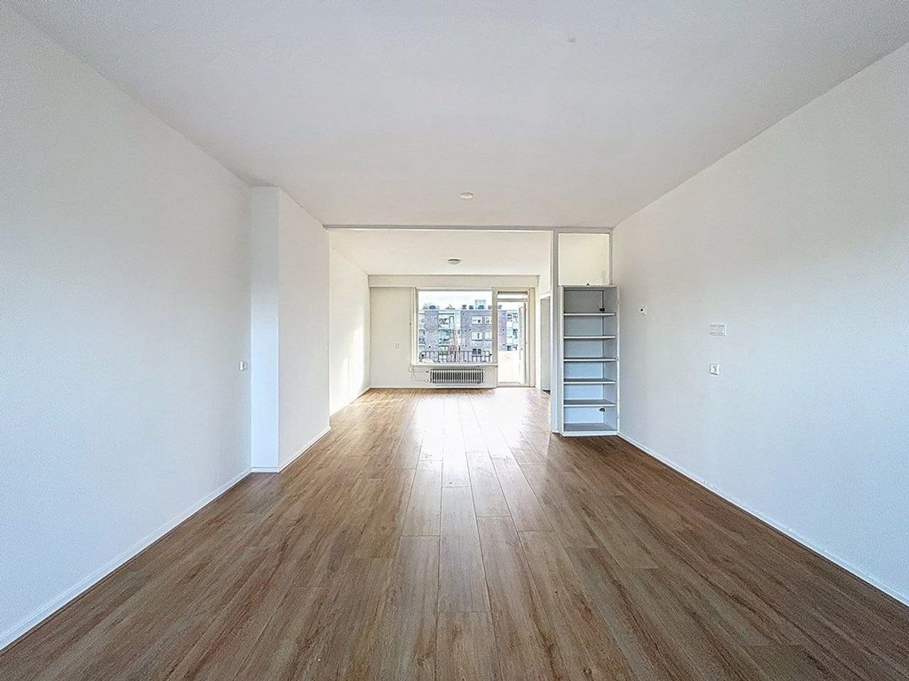 Bright apartment (105 m²) with two balconies - Image 6