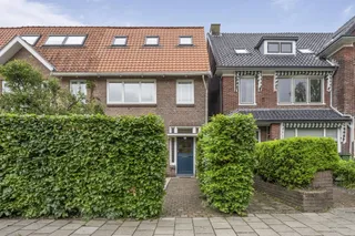 Gemeubileerde hoekwoning in Overveen