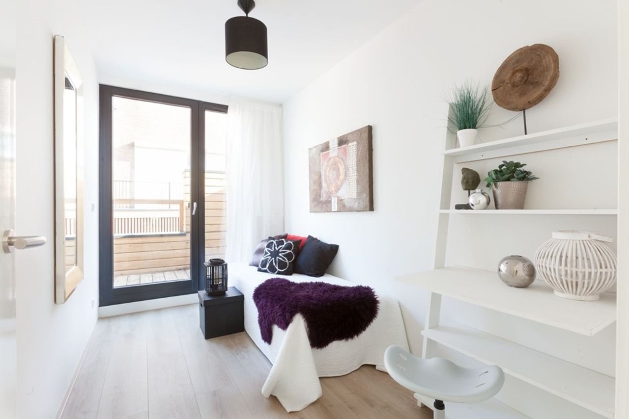 Modern city house with terrace in Spijkerkwartier - Image 11