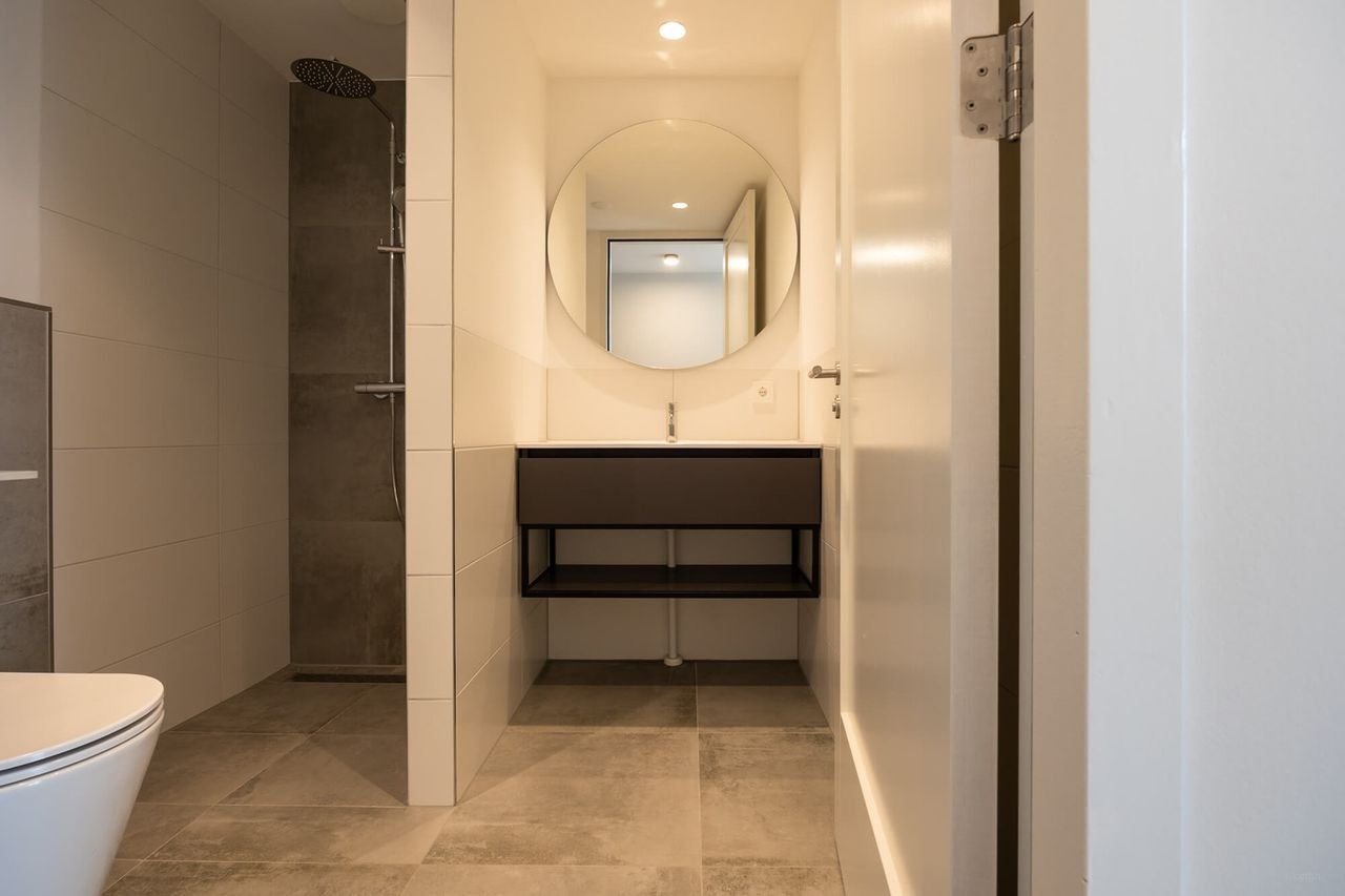 Luxury all-inclusive apartment in Avenhorn - Image 12