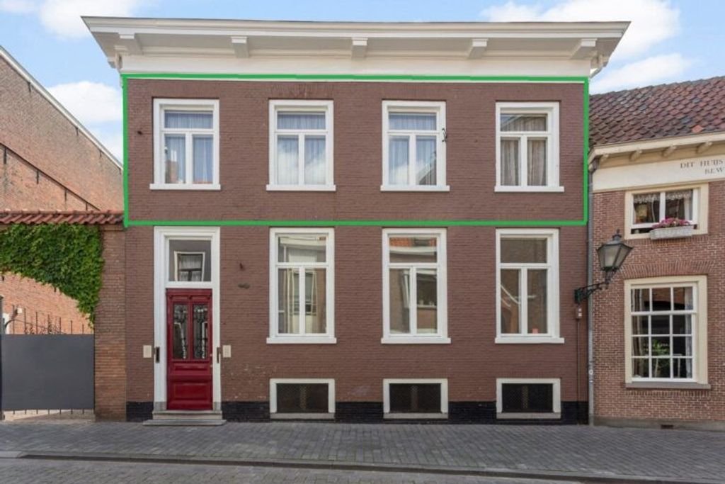 Appartement (92 m²) met balkon in hartje Bergen op Zoom - Afbeelding 1